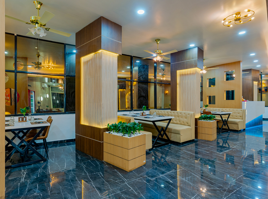 hotel majestic royal