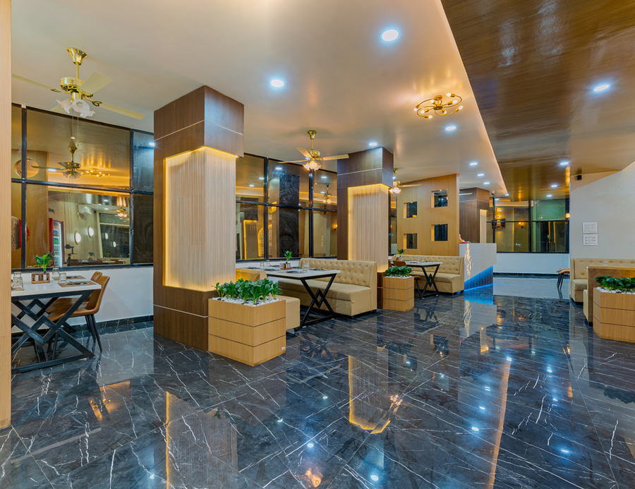 hotel majestic royal