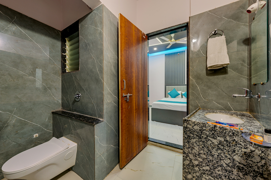 hotel majestic royal