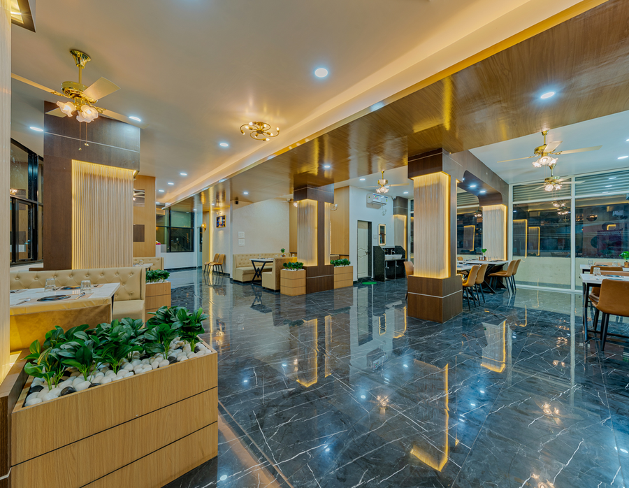 hotel majestic royal