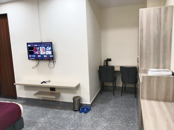 hotel the crown prince