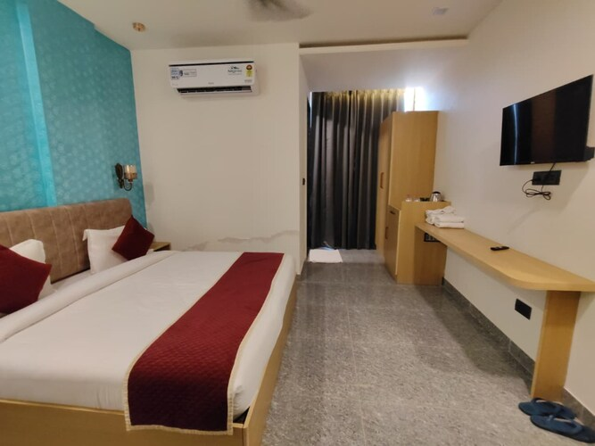 hotel the crown prince