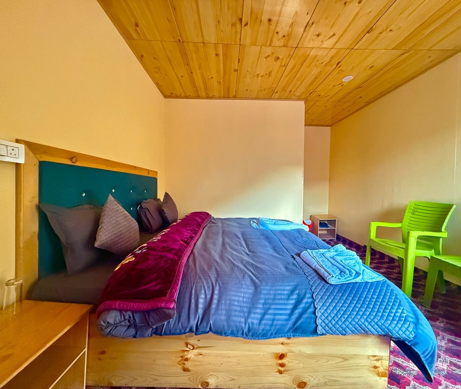 milam cottage pangong