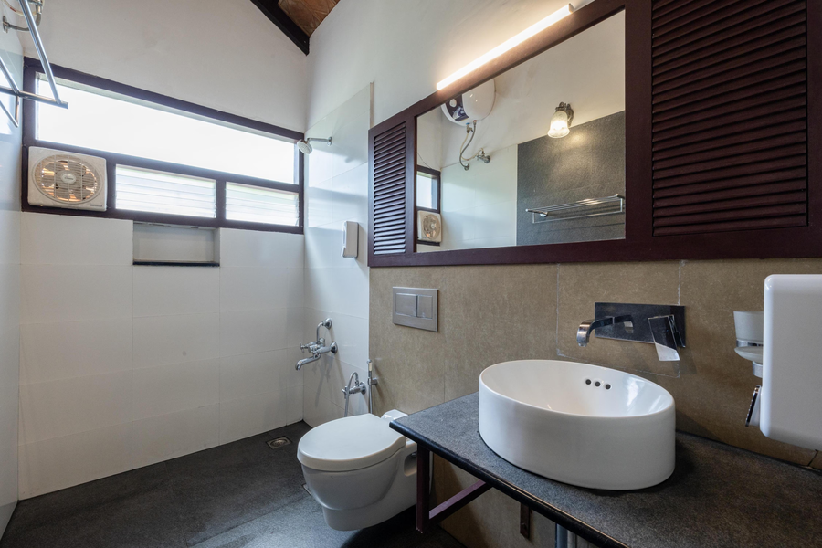 avadale munnar stag groups not allowed