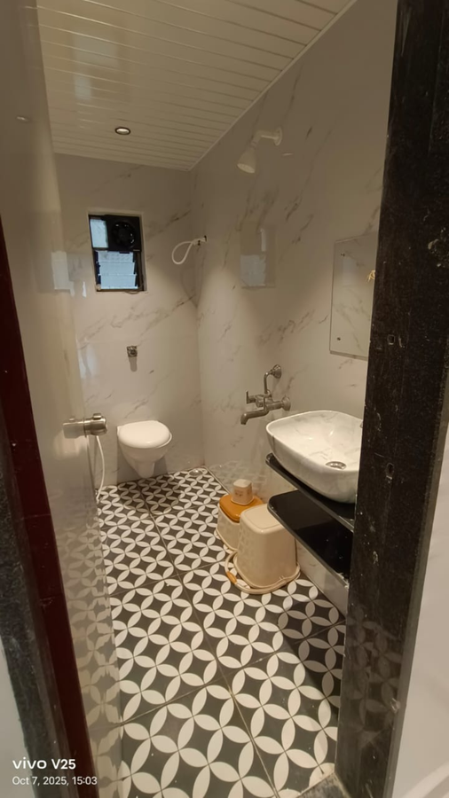 kiara eshosans palace