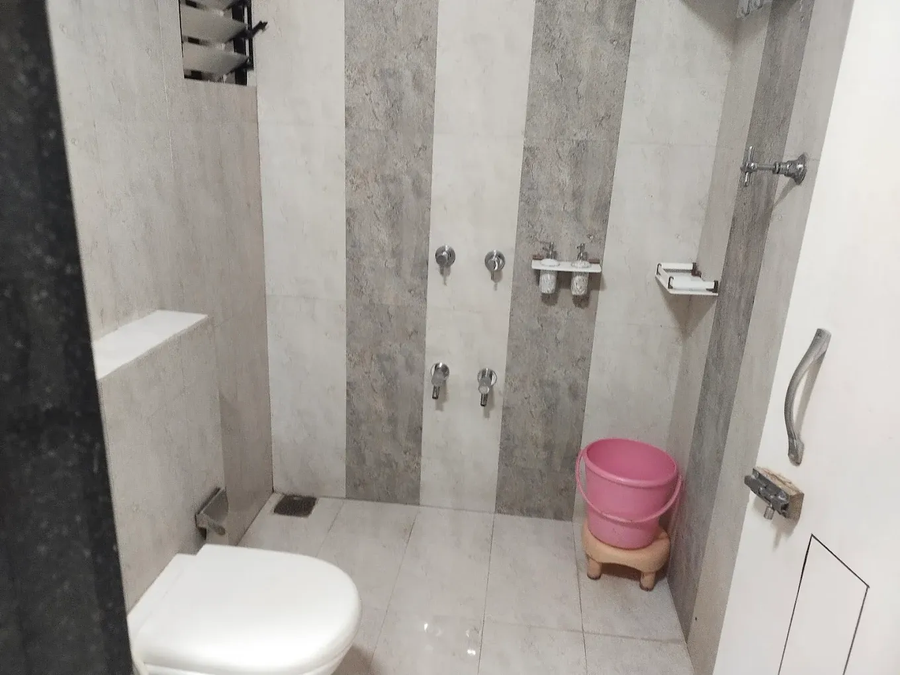 hotel crown
