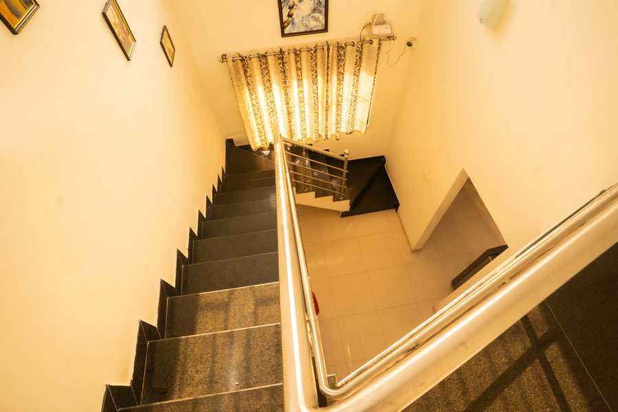 grand comfort makhija