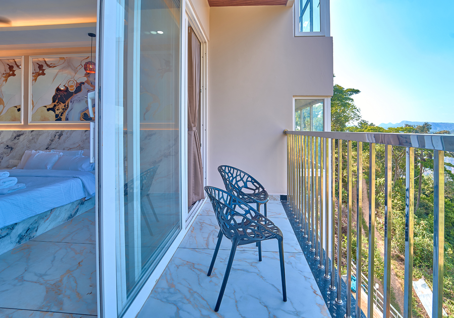 Hill Breeze Resort By Voye Homes,,3 star