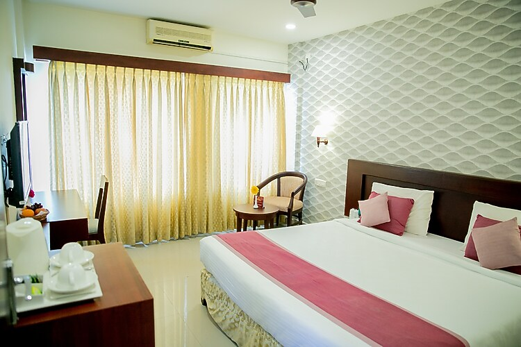 hotel lals residency