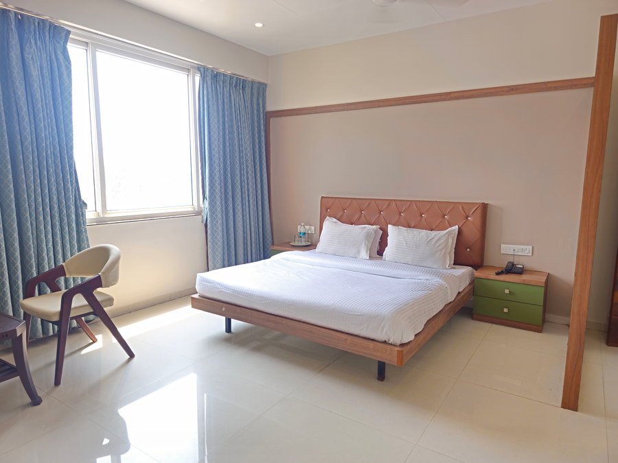 hotel king raama