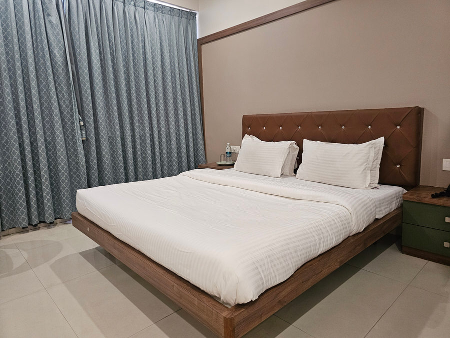 hotel king raama