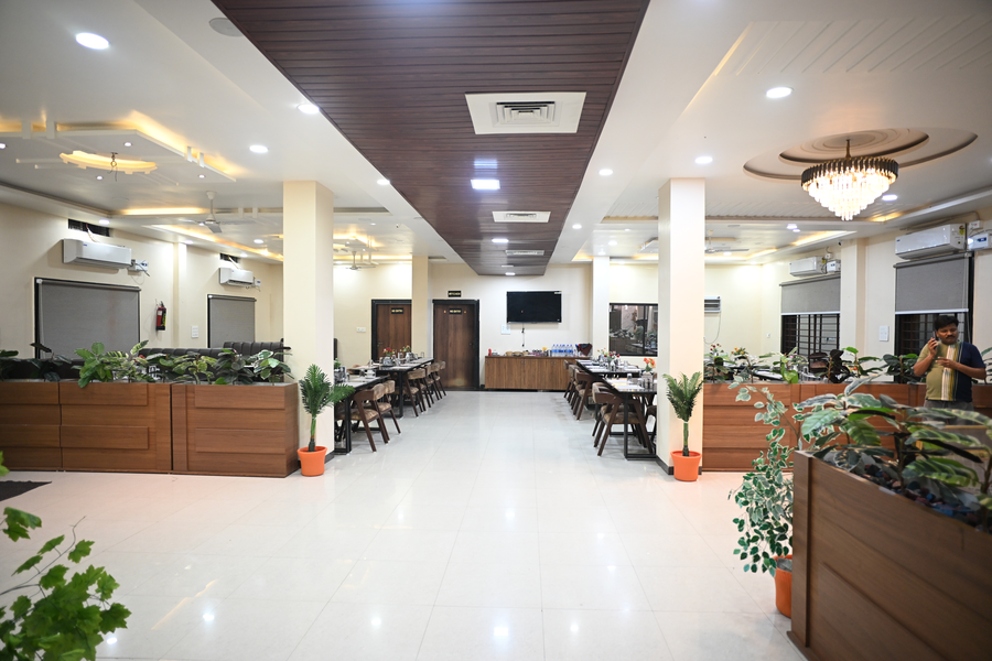 Vaishnavi Resort,,3 star