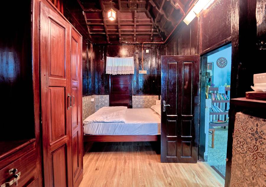 secret granary by voye homes