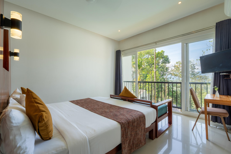 merryweather resort thekkady