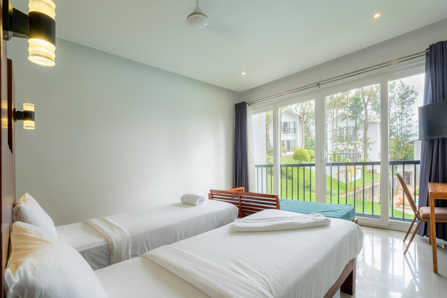 merryweather resort thekkady