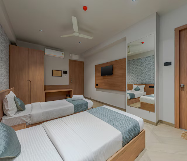 hotel anand regency riverfront dhule