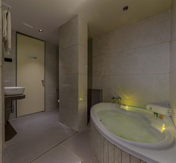 hotel anand regency riverfront dhule