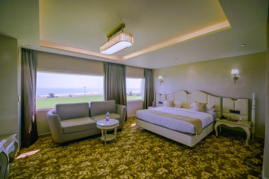 hotel holiday resort puri
