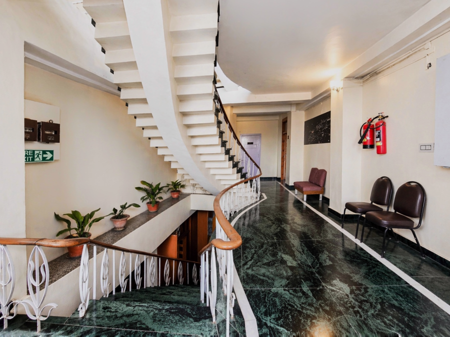 hotel himland east lift and ample parking