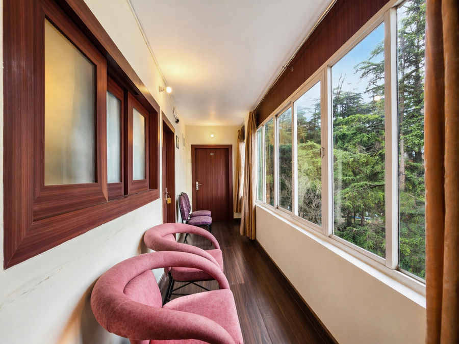 hotel himland east lift and ample parking