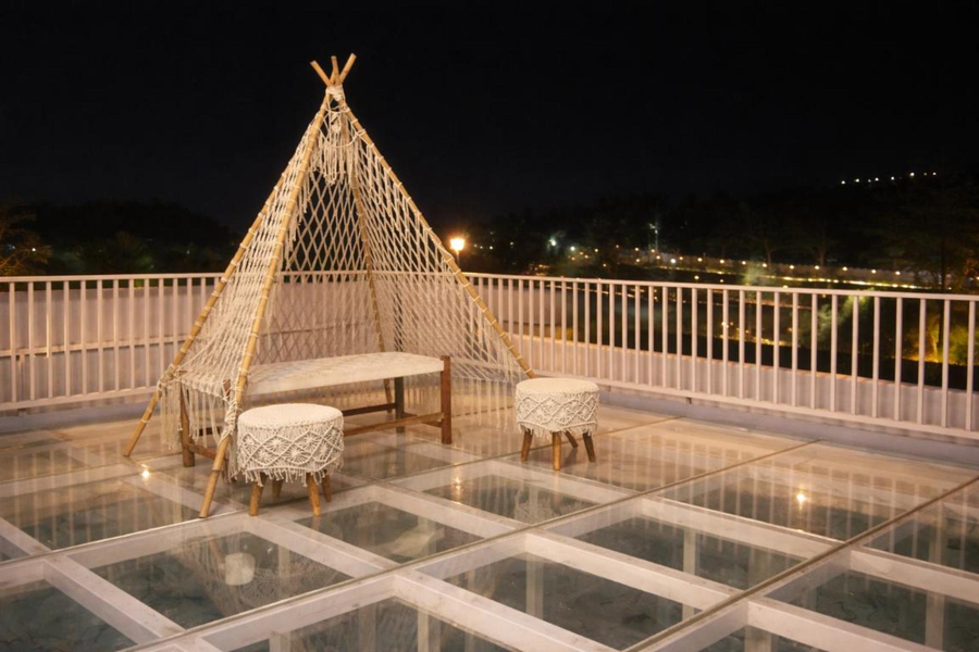 the golden view farm and resort