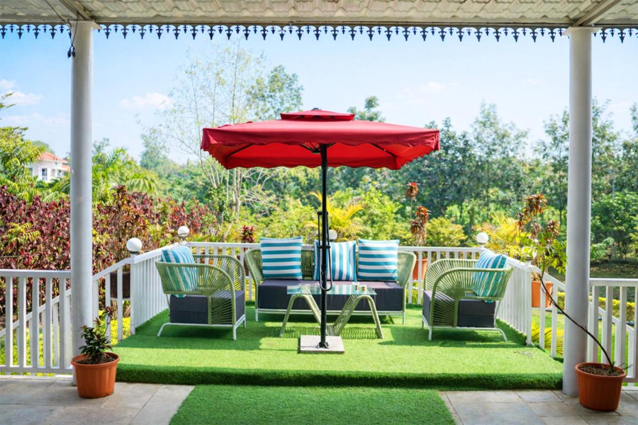 the golden view farm and resort
