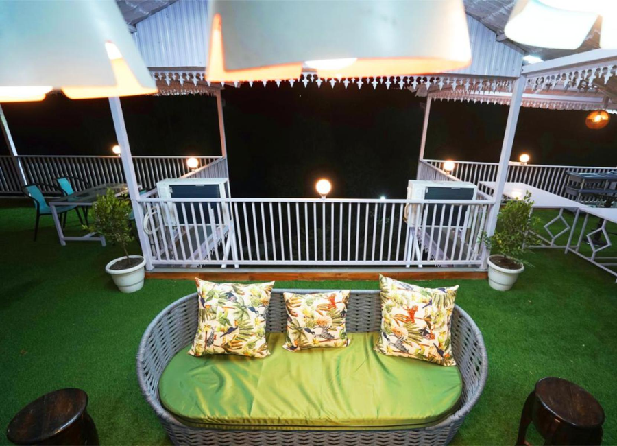 the golden view farm and resort