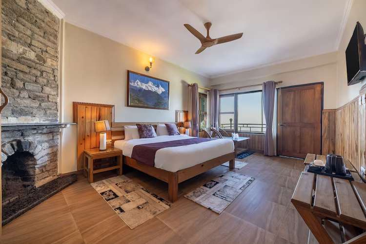 echor himalayan retreat ranikhet