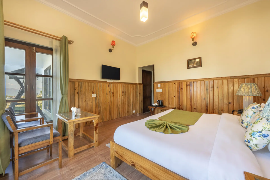 echor himalayan retreat ranikhet