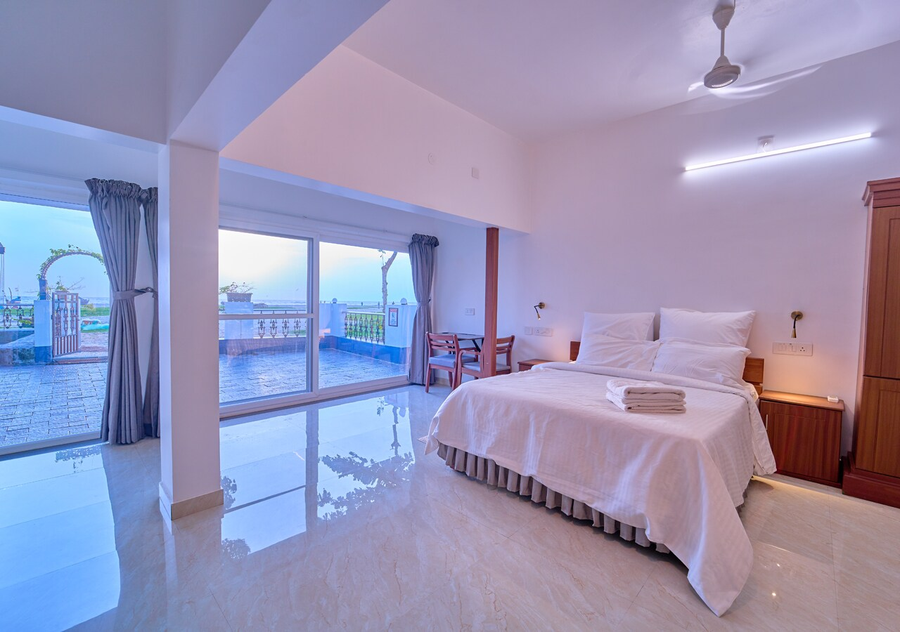 alleppey holiday beach resort by voye homes