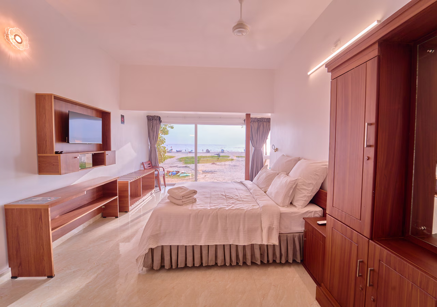 alleppey holiday beach resort by voye homes