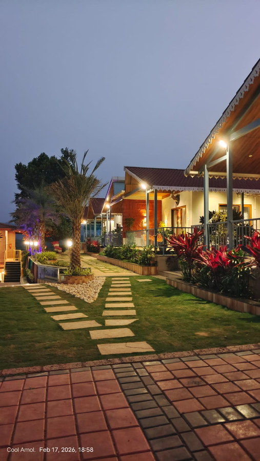 royal kasari resort