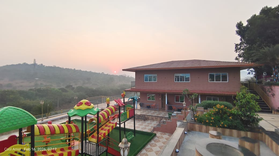 royal kasari resort