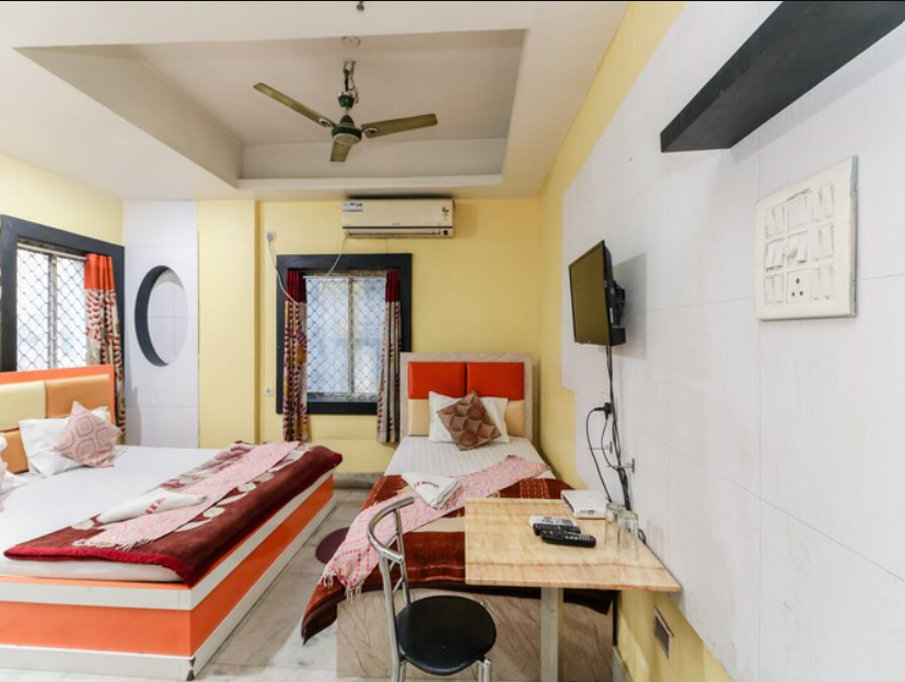 shree krishna international hotel