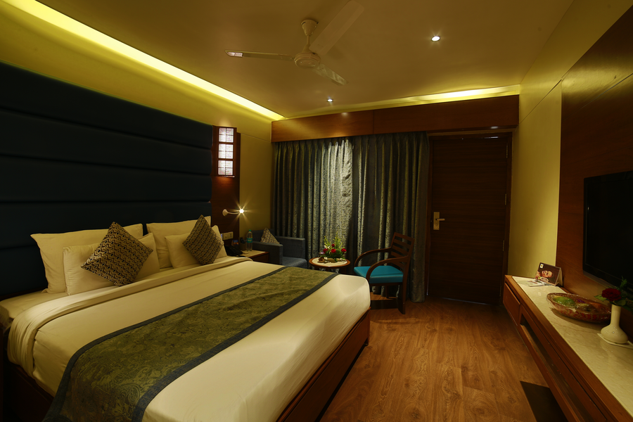 hotel hilltone