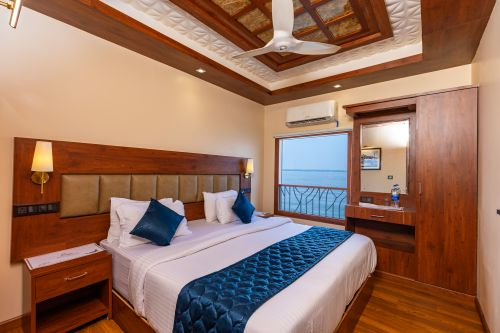riverine kadavil houseboat