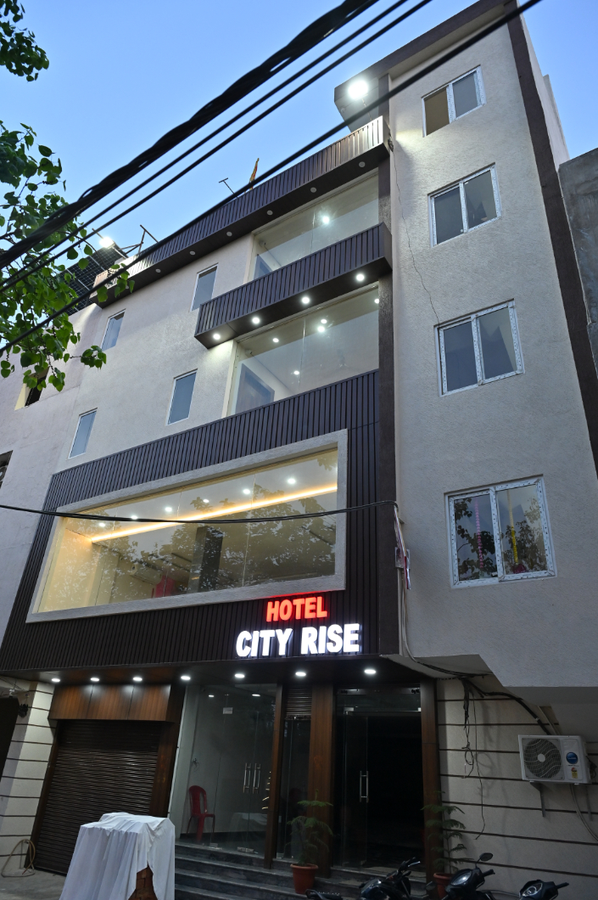 City Rise,Tansen Nagar,3 star