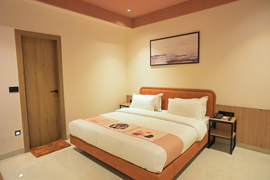 hotel walnut