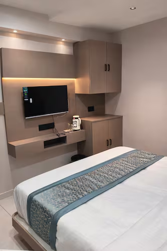 sunpark hotel ahmedabad