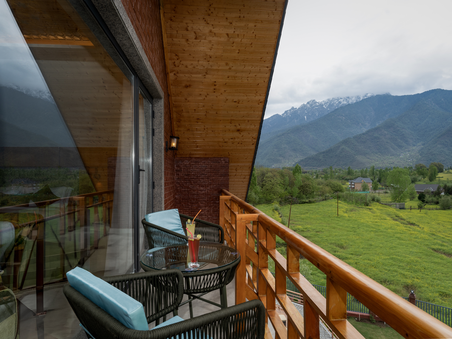 mount noor sarovar premiere pahalgam