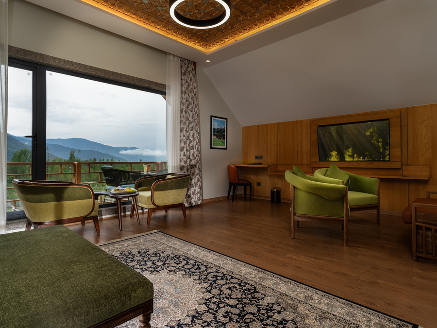 mount noor sarovar premiere pahalgam