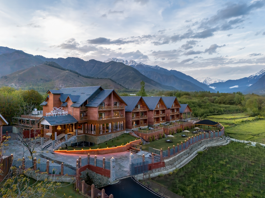 mount noor sarovar premiere pahalgam