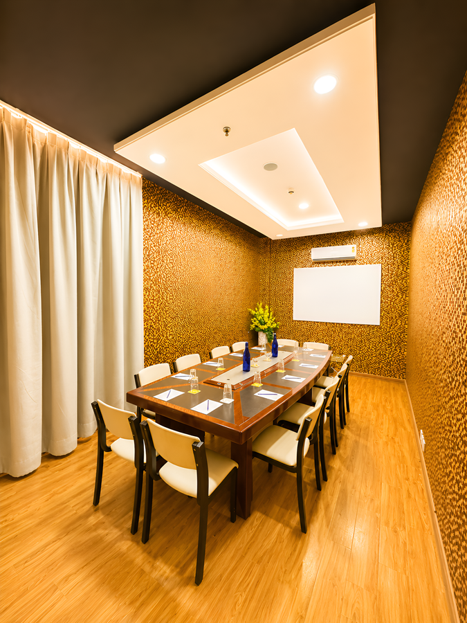 Golden Tulip Jaipur Kukas,Kukas,4 star