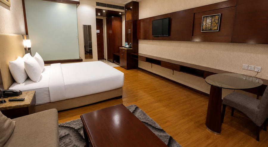 golden tulip jaipur kukas
