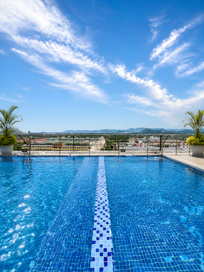 golden tulip jaipur kukas