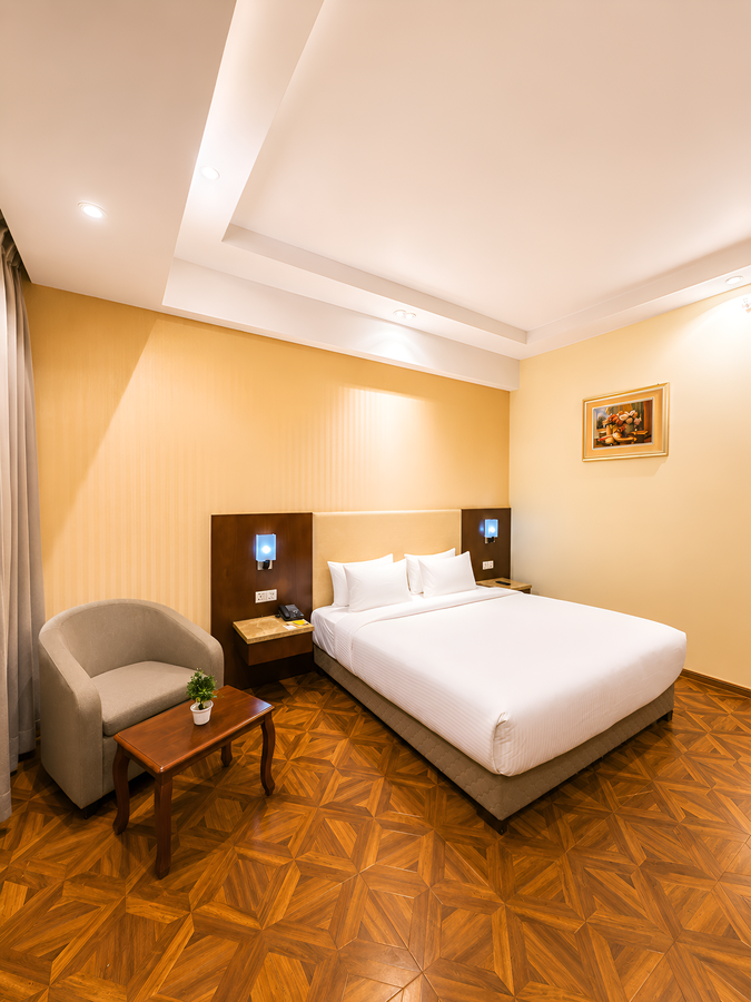 golden tulip jaipur kukas