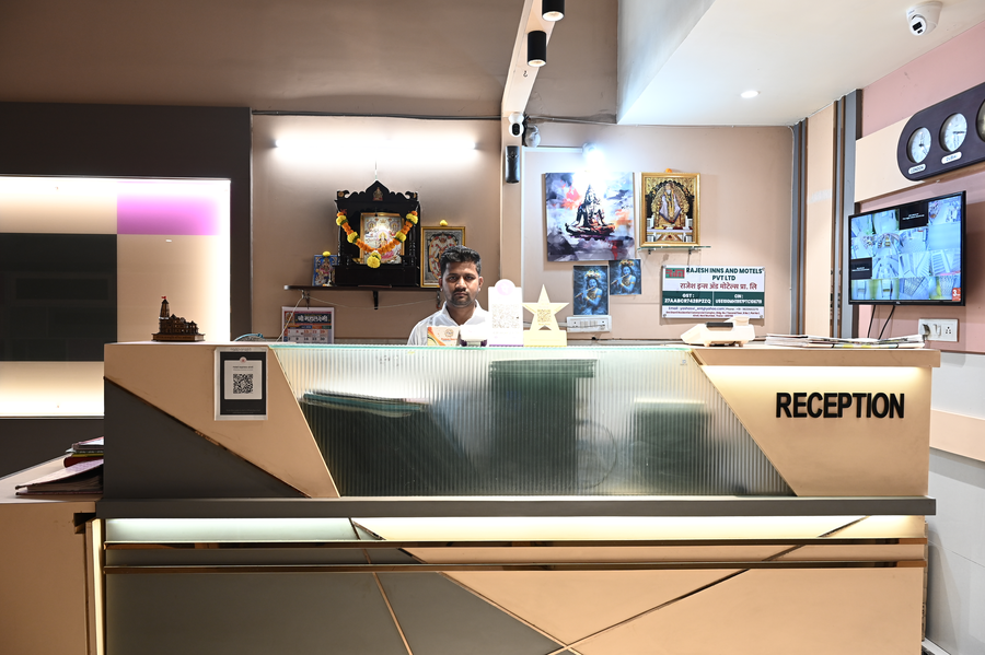 hotel express airoli