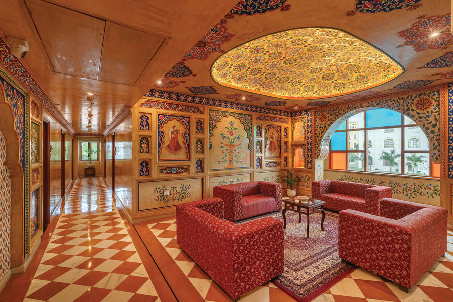 R Chandra Palace,,5 star