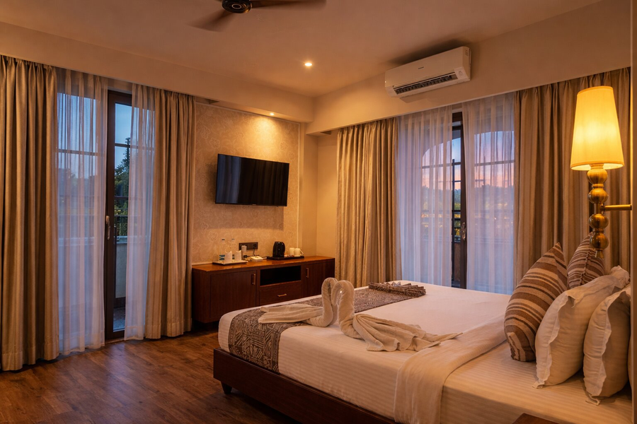 devi palace monsoon palace view resort