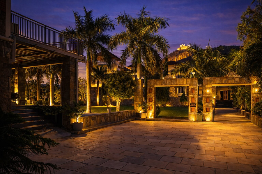 Devi Palace - Monsoon Palace View Resort,Udaipur>>Eklingji,3 star